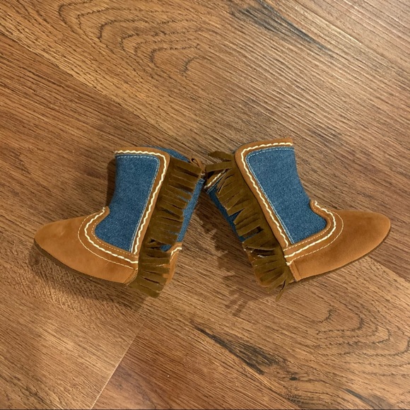 Like New | Denim, Fringe & Faux Suede Baby Cowboy Booties, 0-6 months - Picture 8 of 9